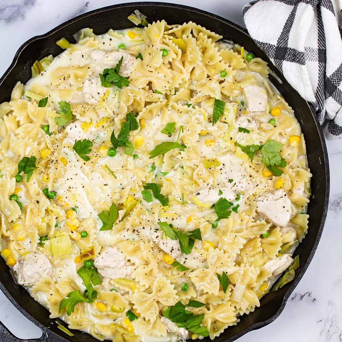 Creamy One Pan Chicken and Boursin Farfalle - Felly Bull