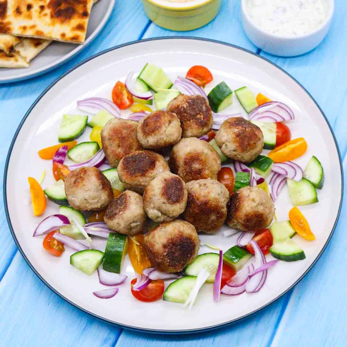 Meze Meatballs - Felly Bull